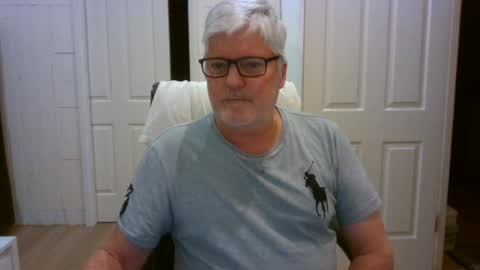 Snapshot of viper654321 chatting on August 2026 08:35:02 AM viper654321 online show from August 2026 08:35:02 AM
