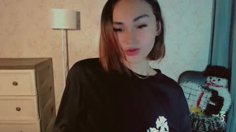 Pearl online show from December 2025 02:49:01 AM