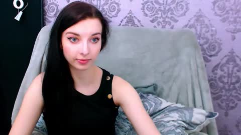 Snapshot of virgiluna chatting on June 2026 07:30:01 PM VirginLuna online show from June 2026 07:30:01 PM