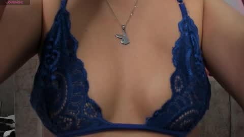 Jane  online show from November 2025 04:02:02 AM