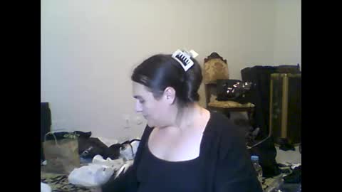 Snapshot of virgorian_enigma chatting on January 2025 05:40:02 AM priscilla online show from January 2025 05:40:02 AM