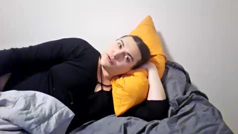 Snapshot of virgorian_enigma chatting on October 2025 04:40:01 AM priscilla online show from October 2025 04:40:01 AM