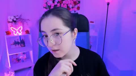 Snapshot of virtualvoyant chatting on October 2025 07:20:02 AM your love online show from October 2025 07:20:02 AM