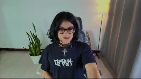 VittaaaPlease help me with your thumbs up its important  online show from January 2026 02:38:01 AM