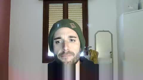 Snapshot of vittorio20cm chatting on February 2025 02:02:01 PM vittorio20cm online show from February 2025 02:02:01 PM