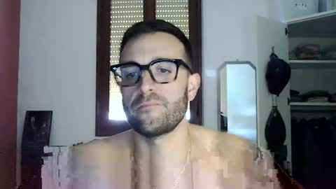 Snapshot of vittorio20cm chatting on March 2025 01:26:02 PM vittorio20cm online show from March 2025 01:26:02 PM