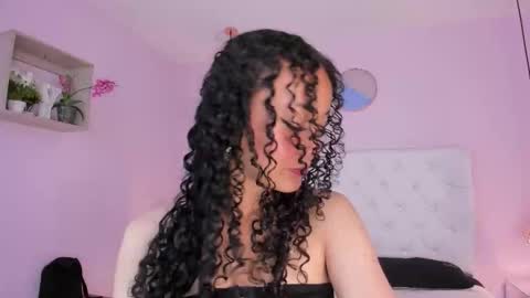 Vivi online show from March 2026 03:34:02 AM