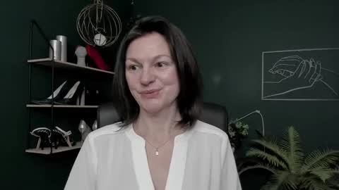 Snapshot of vivian_dream chatting on January 2026 06:39:02 AM Vivian online show from January 2026 06:39:02 AM