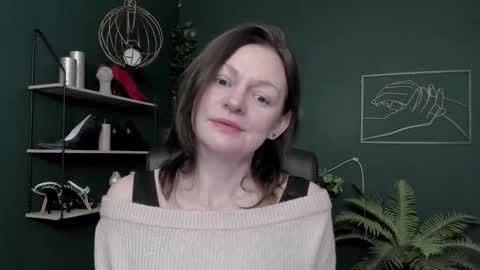 Snapshot of vivian_dream chatting on February 2026 07:36:01 AM Vivian online show from February 2026 07:36:01 AM