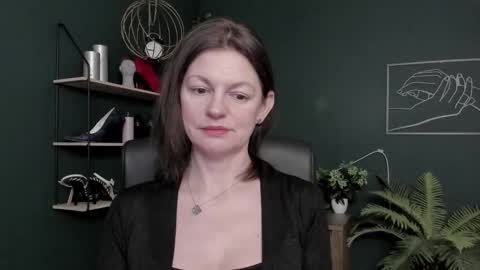 Snapshot of vivian_dream chatting on February 2026 07:03:02 AM Vivian online show from February 2026 07:03:02 AM