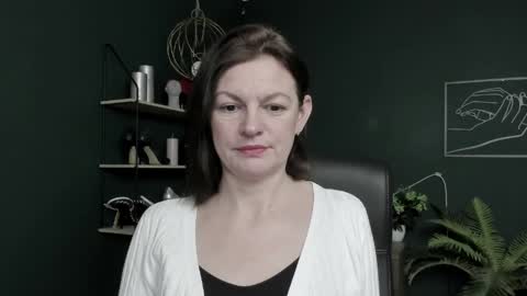 Snapshot of vivian_dream chatting on April 2026 05:56:01 AM Vivian online show from April 2026 05:56:01 AM
