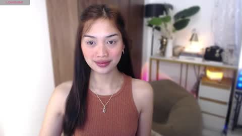 Vivian online show from October 2025 02:03:02 AM