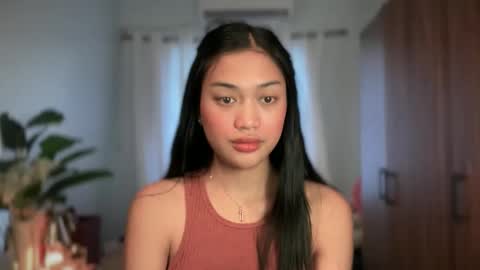 Snapshot of vivian_roberts chatting on April 2026 02:38:02 AM Vivian online show from April 2026 02:38:02 AM