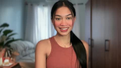 Snapshot of vivian_roberts chatting on April 2026 10:38:01 PM Vivian online show from April 2026 10:38:01 PM