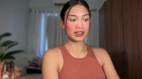 Snapshot of vivian_roberts chatting on May 2026 12:50:01 AM Vivian online show from May 2026 12:50:01 AM