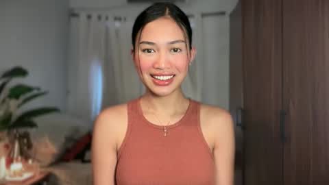 Snapshot of vivian_roberts chatting on May 2026 11:10:01 PM Vivian online show from May 2026 11:10:01 PM