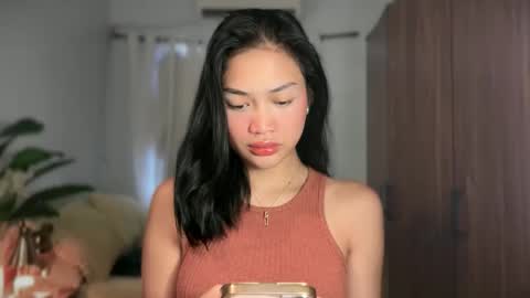 Snapshot of vivian_roberts chatting on May 2026 12:27:02 AM Vivian online show from May 2026 12:27:02 AM