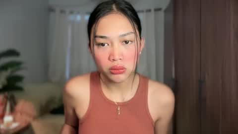 Snapshot of vivian_roberts chatting on May 2026 12:41:01 AM Vivian online show from May 2026 12:41:01 AM