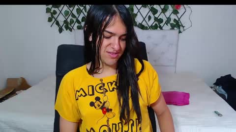 instagram Viviana73215 online show from April 2026 12:08:02 PM