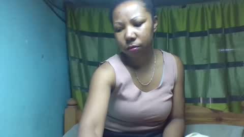 viviane0812 online show from September 2025 07:01:01 AM