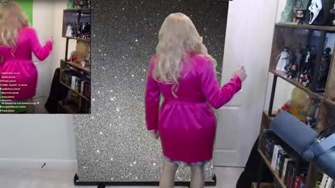 Snapshot of vivianfrost chatting on January 2025 05:05:02 AM VivianFrosty online show from January 2025 05:05:02 AM