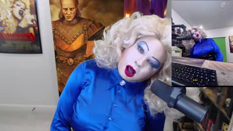 Snapshot of vivianfrost chatting on January 2025 08:29:01 AM VivianFrosty online show from January 2025 08:29:01 AM