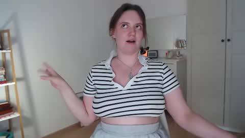 Snapshot of vivianmarble chatting on July 2026 11:50:02 AM Lela online show from July 2026 11:50:02 AM
