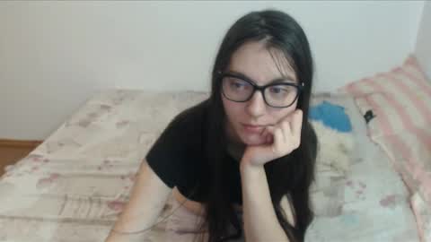 Snapshot of vivianngray chatting on October 2025 11:02:02 PM Vivian Gray online show from October 2025 11:02:02 PM