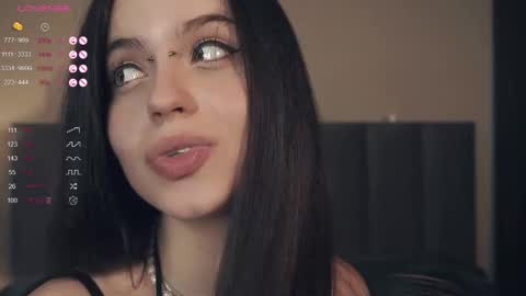 Nelly and Mari online show from February 2025 10:39:02 AM