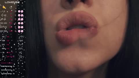 Nelly and Mari online show from March 2025 02:15:02 PM