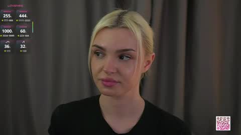 Snapshot of vivid_girls chatting on June 2026 08:52:01 AM Nelly and Mari online show from June 2026 08:52:01 AM
