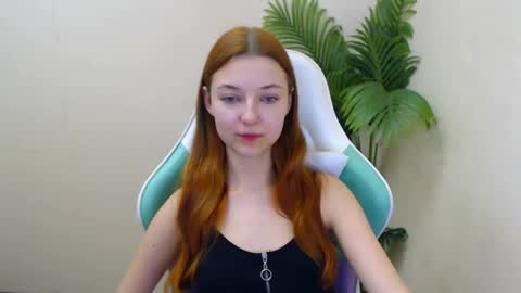 Vivien online show from January 2025 01:10:01 AM