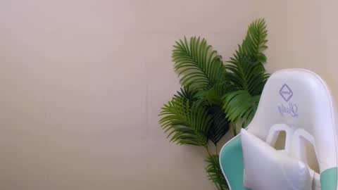 Vivien online show from January 2025 06:30:02 AM