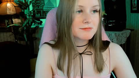 Vivien online show from January 2025 03:14:02 PM