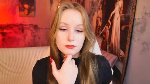 Snapshot of vivienleeigh chatting on April 2026 05:10:02 AM Vivien online show from April 2026 05:10:02 AM