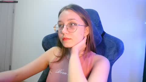 vivivivikkie online show from January 2026 10:14:02 PM