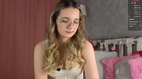 vivyboo111 online show from January 2026 07:05:02 PM