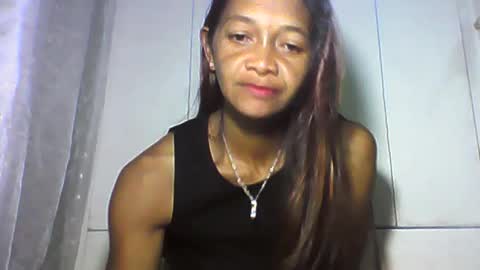 Snapshot of vixen_lina chatting on June 2026 08:13:01 PM vixen_lina online show from June 2026 08:13:01 PM