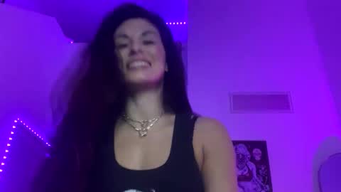 vixenblade online show from March 2026 03:14:01 AM