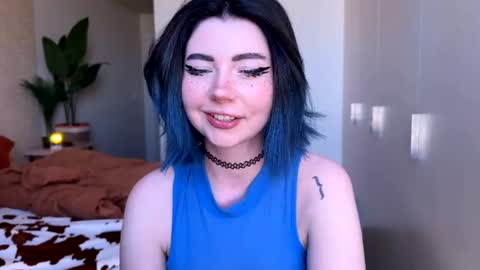 Polly  Online mostly at 9pm-2am UK Time online show from May 2026 04:36:02 PM