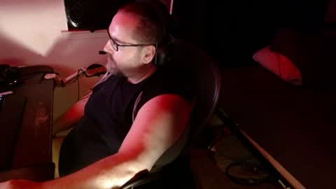 Snapshot of voidcatdaddy chatting on June 2026 06:15:02 AM Rev online show from June 2026 06:15:02 AM