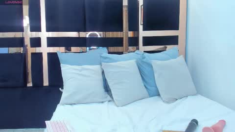 Lisa online show from December 2025 08:47:02 PM