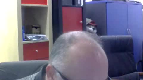 Snapshot of volpi72 chatting on February 2025 07:07:01 PM volpi72 online show from February 2025 07:07:01 PM