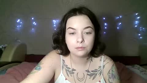 Snapshot of volshebnik_130 chatting on January 2025 05:20:01 PM Volshebnik1302 online show from January 2025 05:20:01 PM