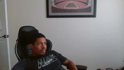 AlwaysAvibe online show from December 2025 04:12:02 PM