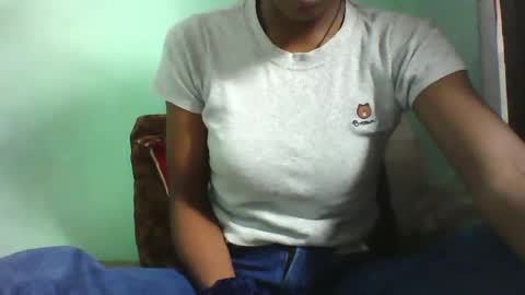 Snapshot of vounialdy chatting on February 2025 04:14:01 PM vounialdy online show from February 2025 04:14:01 PM