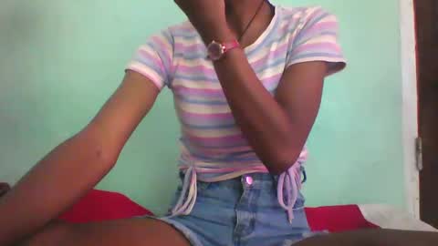 Snapshot of vounialdy chatting on February 2025 06:51:02 AM vounialdy online show from February 2025 06:51:02 AM