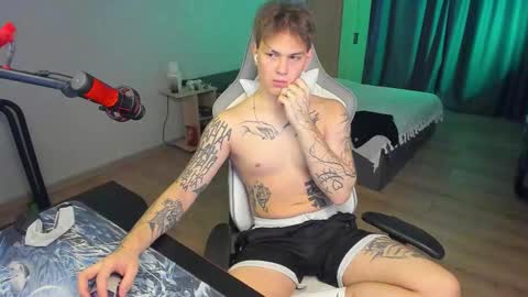 vova online show from October 2025 09:32:01 AM