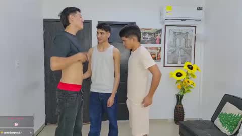 voyeurism_guys online show from June 2026 10:41:02 PM