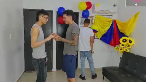 voyeurism_guys online show from July 2026 10:47:01 PM
